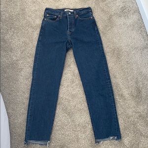 Levi’s Wedgie Straight